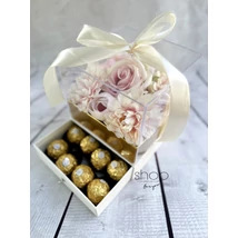 Fiókos akril halvány rózsaszín virágbox, fehér színű díszdobozban